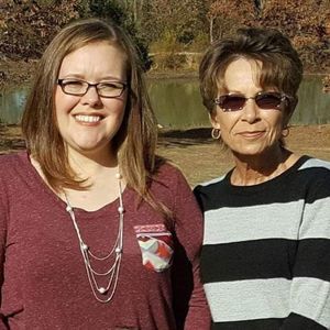 Meet your Posher, Suzanne